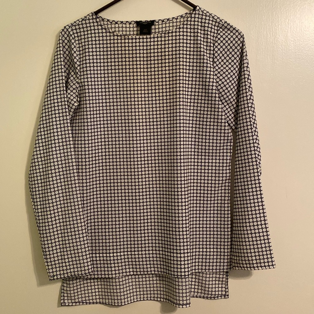 Ann Taylor black and white top